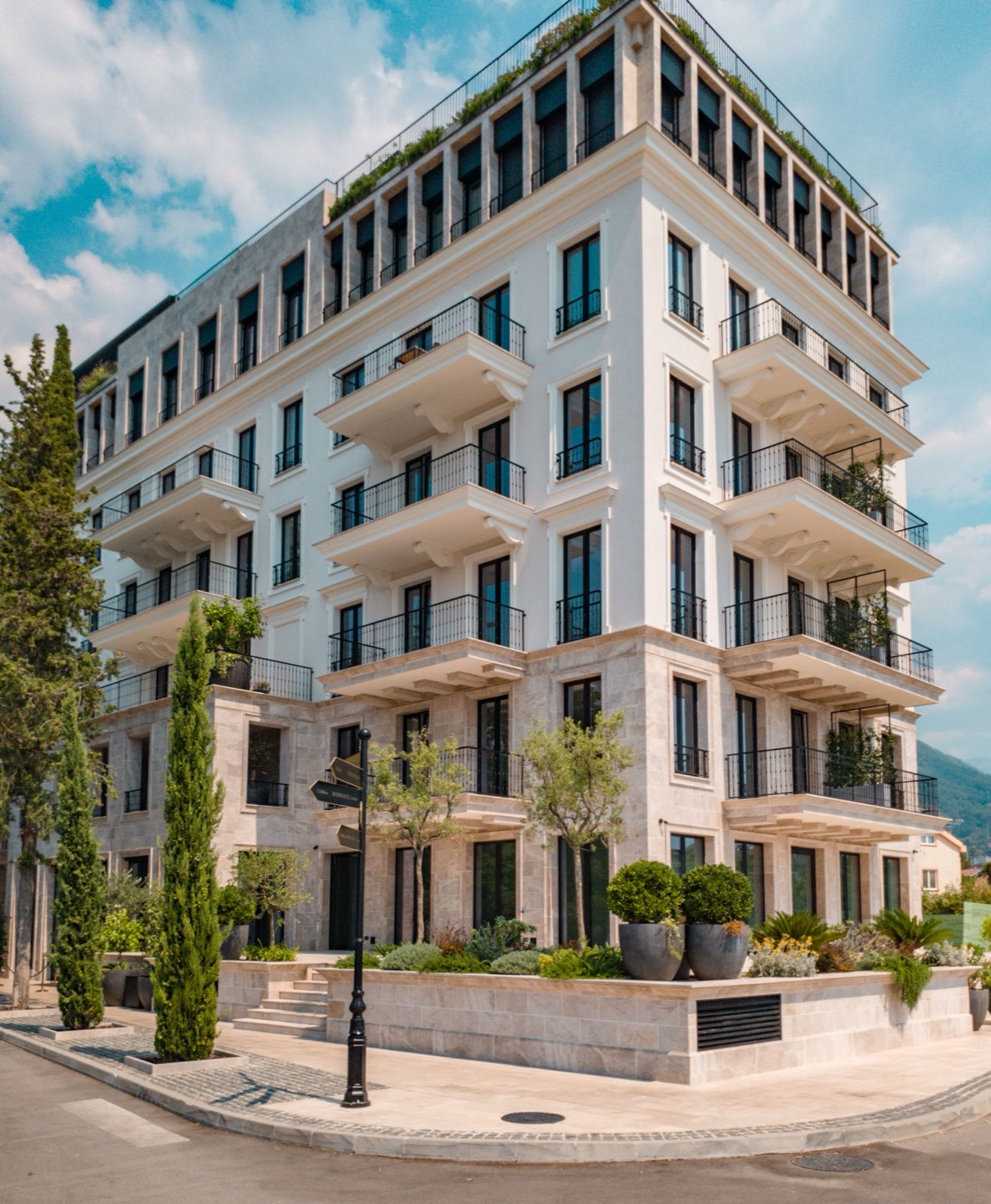 Luxury residential building